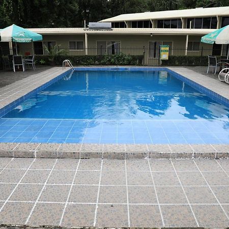 Huon Gulf Hotel Lae Exteriör bild